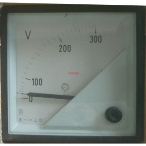 Волтметър 0-300V AC, аналогов панелен 72x72mm