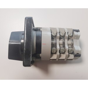 КЛЮЧ ПЕП 2819.1243.31300, 16A 660V с три секция, четири положения (1-2-3-4)