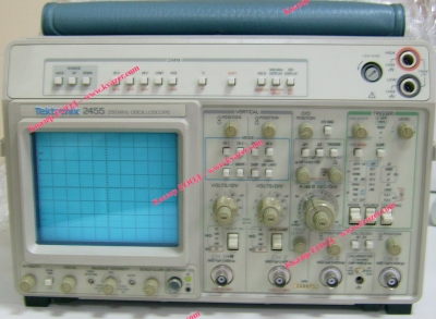 Аналогов осцилоскоп Tektronix 2455 – четириканален 250 MHz