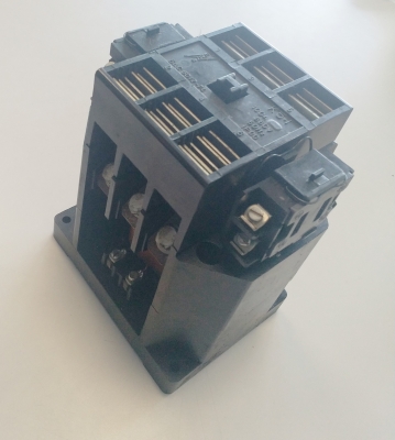 КОНТАКТОР K5-I 100A, бобина 220V 50Hz