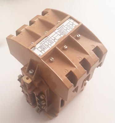 Контактор D63 63А, с бобина 500V AC 