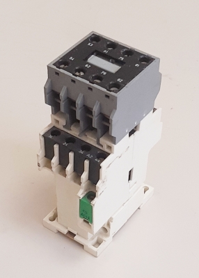 Контактор LX00.04 9A  бобина 110V DC  + 2 помощне контакти 2НО 2НЗ