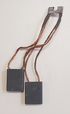 Четка за двигател 8x25x32mm