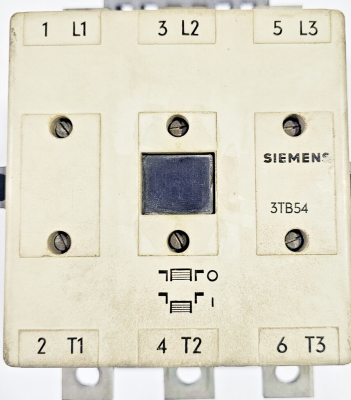 Контактор Siemens 3TB54 14-0A, 132kW с бобина 220V AC