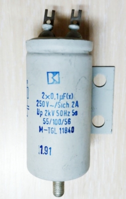 RFT RC-филтър 2x 0.1uF(x) 250VAC,Sich -2A,Up 2KV/50Hz 5b,55/100/56,M-TGL 11840