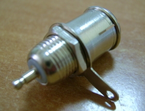 ANTENNA-BUKSA-ZHENSKA-vat