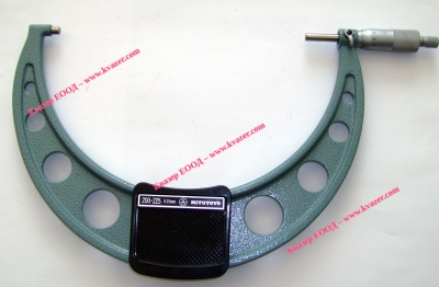 Механичен микрометър Mitutoyo 200-225mm 0.01mm