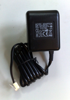 ЗАХРАНВАЩ АДАПТЕР ТЕЛЕФОНЕН вх.AC 230V изх. 1. AC 6.5/V95mA 2. DC 8V/250mA