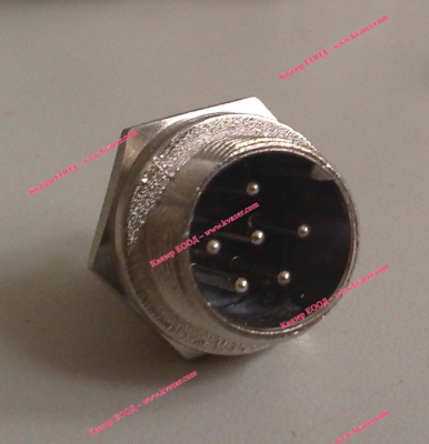 Кръгъл мъжки съединител 6pin C091 A