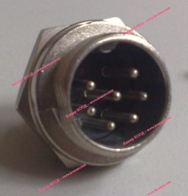 Кръгъл мъжки съединител 6pin C091