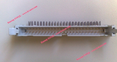 IDC Съединител DIN41612,тип В, мъжки, ъглови, 50PIN, 2.54mm, със заключващ лост