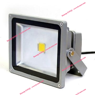 Светодиоден прожектор 20W 220V, студено бял