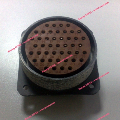 Кръгъл женски съединител 45pin FKS SSR60P45EG3R