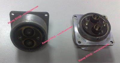 Кръгъл женски съединител 4pin ШР40П14ЭГ2
