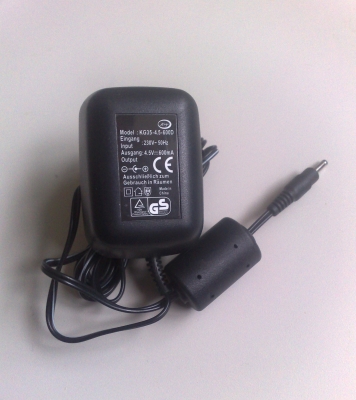 ЗАХРАНВАЩ АДАПТЕР 4.5VDC 600mA с филтър