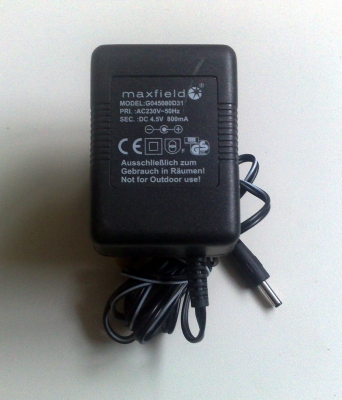 ЗАХРАНВАЩ АДАПТЕР 4.5VDC/800mA