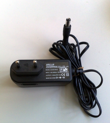 Захранващо устройство импулсно 6VDC/A, DC жак 2.5/5.5mm