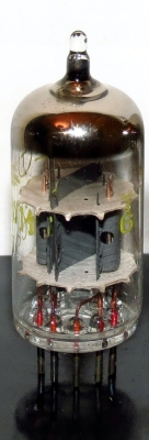 Лампа ECC85