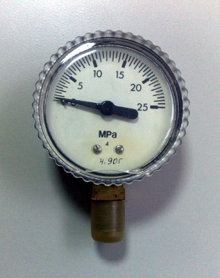 Манометър 0-25MPa ф60
