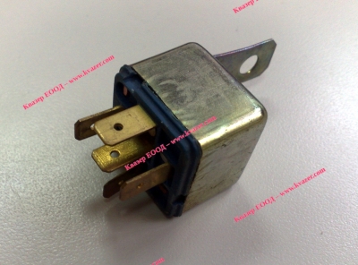 Реле автомобилно 10А, бобина 12V DC, контакти SPDT