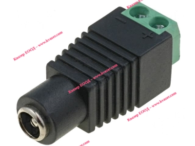 Захранваща букса женска 5.5/2.1mm с клема