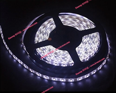 Студено бяла светодиодна лента, smd5050-30LED/m (7.2W/m) водоустойчива IP65