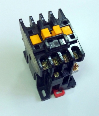 КОНТАКТОР Telemecanique CA2-DN122 A60 220V 50Hz