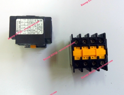 2 НО + 2 НЗ помощни контакти 10A Telemecanique LA1-D22-A65