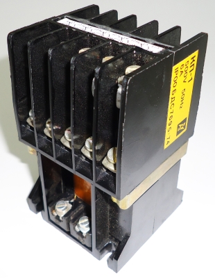 КОНТАКТОР КП-1 6A бобина 220V