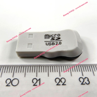 CR-030 USB карточетец за microSD