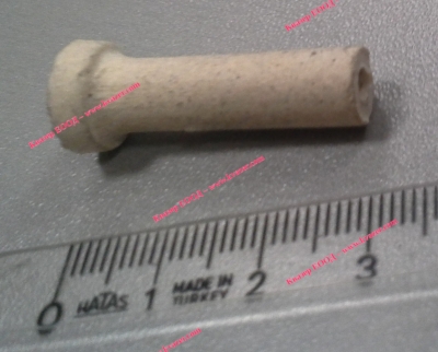 Керамичен изолатор 30x8 ф3mm