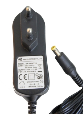 Импулсно захранване 3A-152WT15 15V/1A с букса 1.7x4.75x9mm