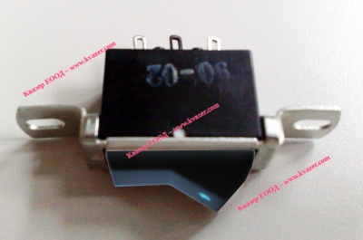 ЦК КЛЮЧ КМ 201С черен, превключващ ВКЛ-ВКЛ, 3A/220V
