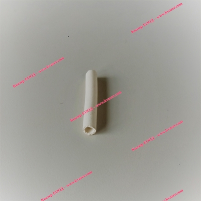 Керамичен изолатор / тръба с отвор ф4mm/ ф6mm/ L40mm