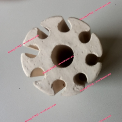 Керамичен изолатор / тръба с отвор и 8 канала L54mm