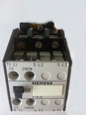 Контактор 3TB4212-0A Siemens