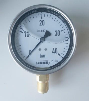 Манометър EN 8371 Jumo 0-40bar Cl. 1.0 ф100