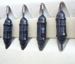 Диод Д220