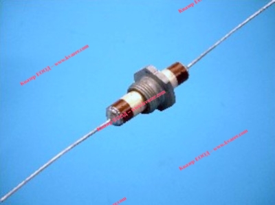 3300pF 500V проходен кондензатор