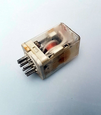 Реле KUHNKE UF3B-24V AC N, 3PDT