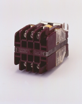 Контактор V25M 25A бобина 380V AC