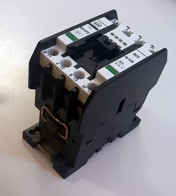 Контактор General Electric CGE CA1F2 бобина 110V AC