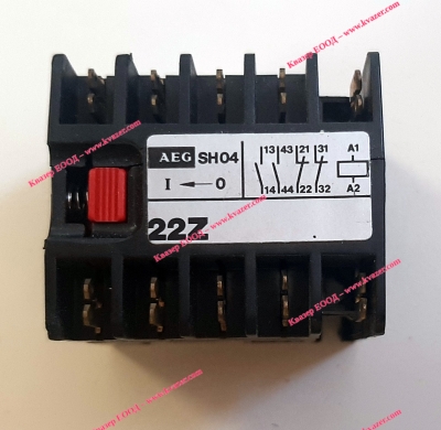 Помощен контактор AEG SH04 бобина 24V DC