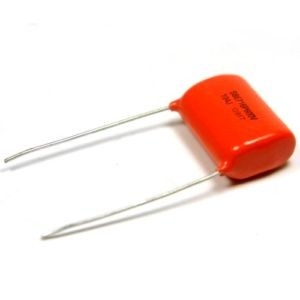 1uF 160V