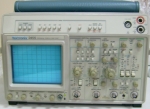 Аналогов осцилоскоп Tektronix 2455 – четириканален 250 MHz