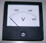 Щитови, панелни аналогови волтметри М381 0-600VDC