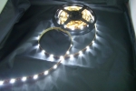 ML-F1228W60-TOP с. бяла светодиодна  лента, 60LED/m водоустойчива