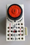 Реле за време CA2-FT/ CA2-FR  Telemecanique