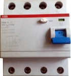 Автоматичен прекъсвач с ДЗТ ABB F204A-40/0.03