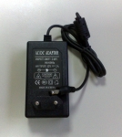 Импулсно захранване 12V/2A за директно включване в контакт